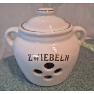 Vintage Zwiebeln Ceramic Cream With Gold Trim Garlic Keeper Great Condition